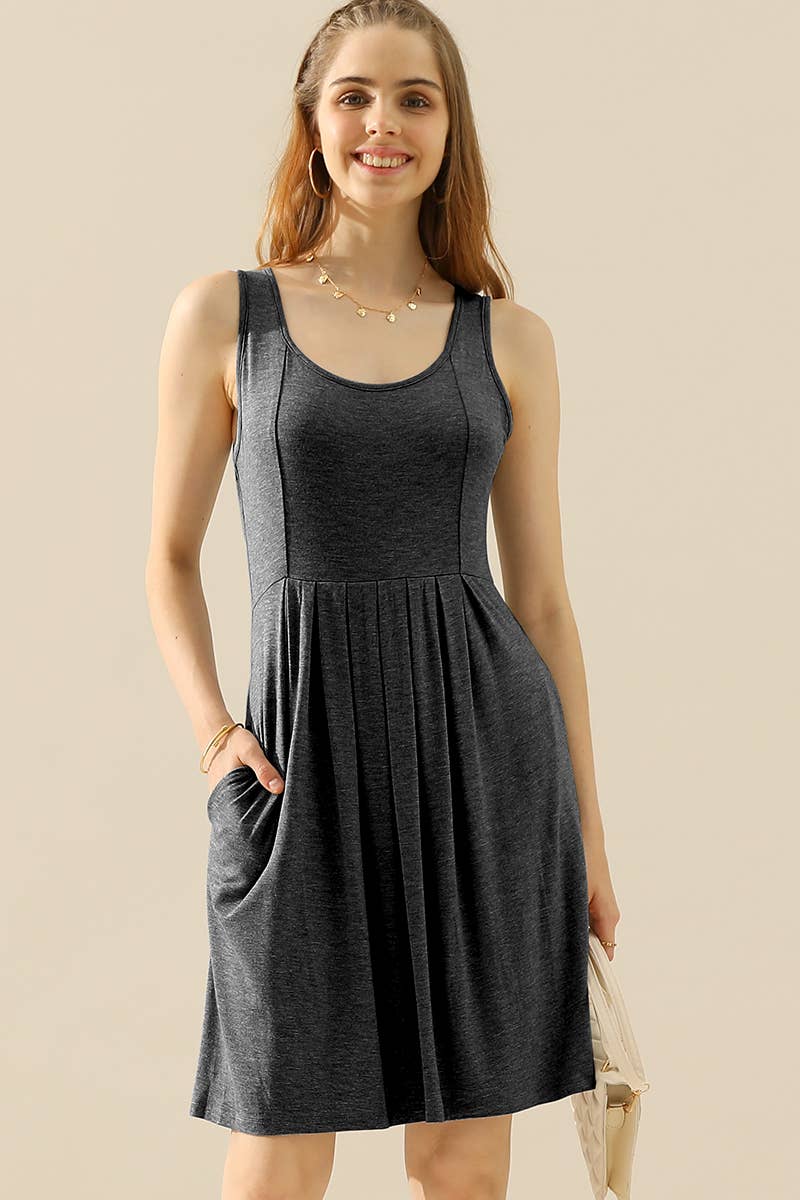 PLUS SIZE CASUAL SLEEVELESS DRESS, PLEATED